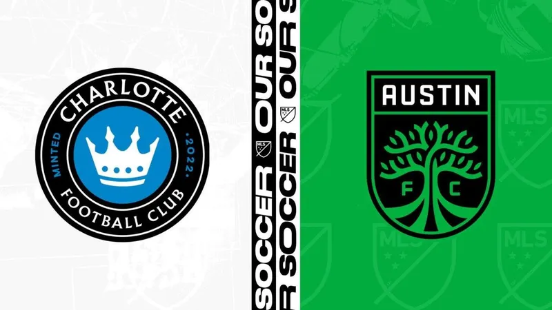 Cầu thủ Austin FC tấn công mạnh mẽ trước phòng ngự của Charlotte FC Cầu thủ Austin FC tấn công mạnh mẽ trước phòng ngự của Charlotte FC
